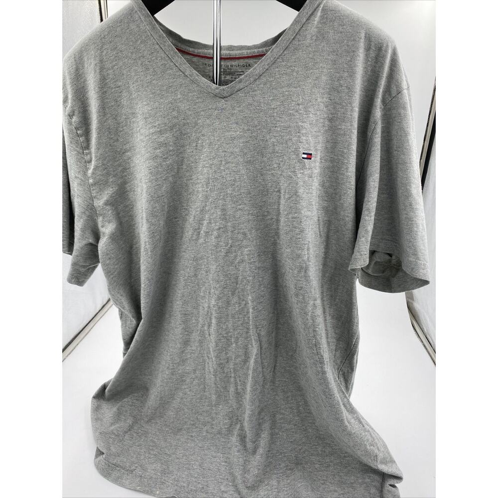 Tommy Hilfiger Men's Gray T-shirt Tee V-neck Cotton Size XL
